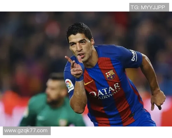 足球明星的家庭生活揭秘哪位传奇球员拥有可爱的孙子